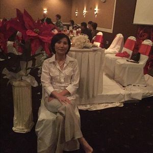 Meet your Posher, Gulia